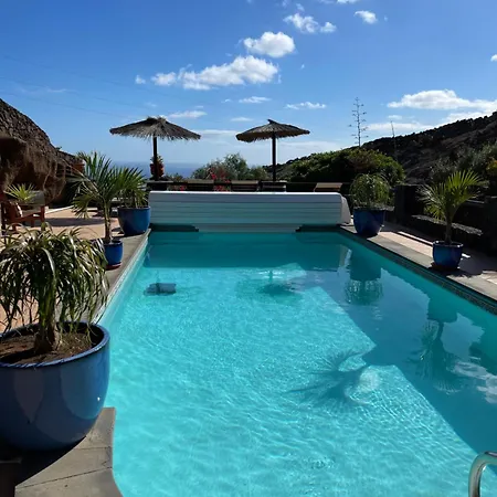Castillo Lanzarote Bentley - Luxury -sleep In A Volcanic Cave * 蒂亚斯