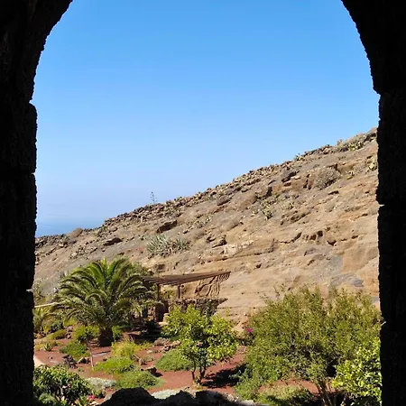 Castillo Lanzarote Bentley - Luxury -sleep In A Volcanic Cave * 蒂亚斯